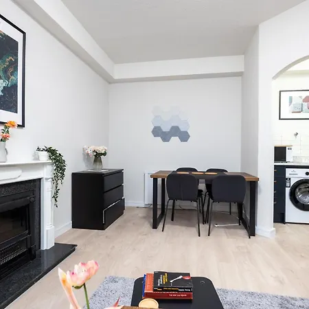 2-bedroom Flat Near Temple Bar And Epic Museum